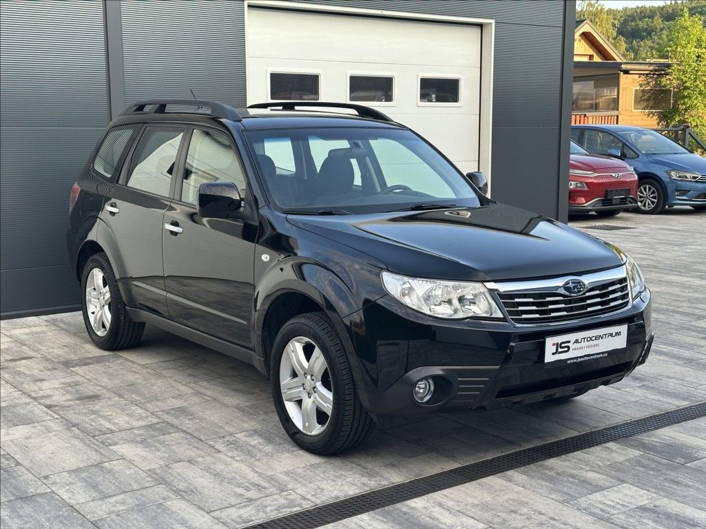Subaru Forester, 2,0 150PS  Comfort A/T 4x4 - fotka 5