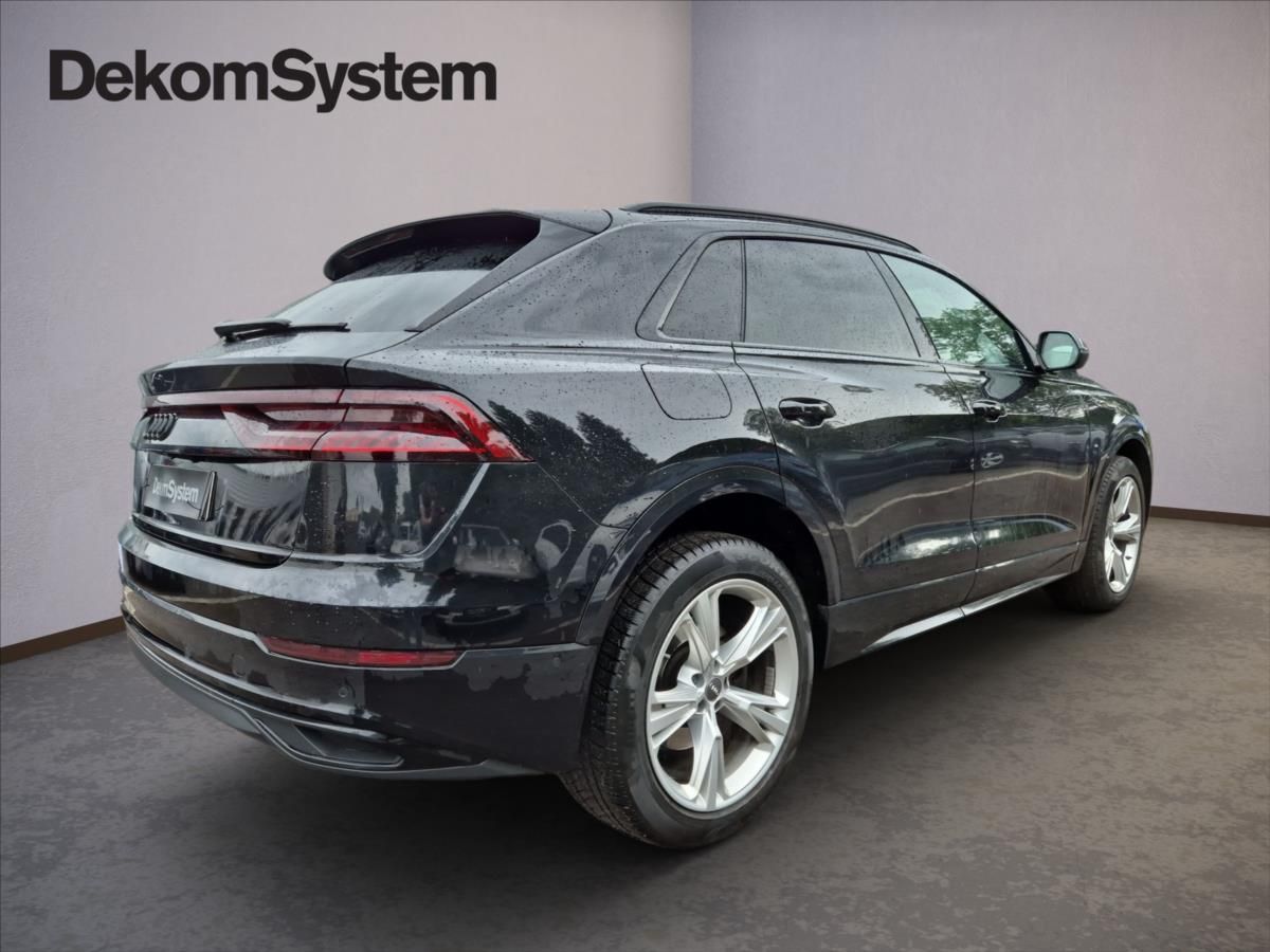 Audi Q8, 3,0 50 TDi Quattro - fotka 4