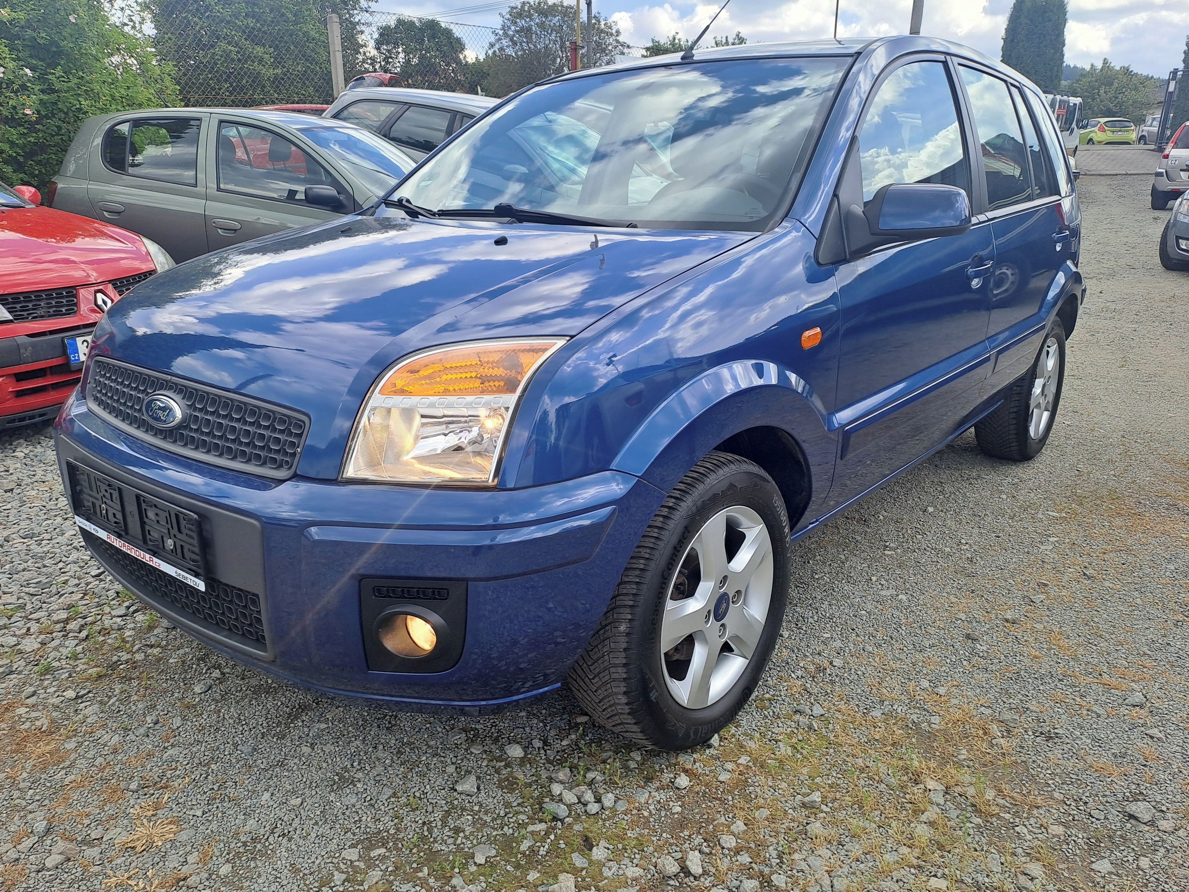 Ford Fusion, 1,4 16V FUN X,1.MAJ,SERVISKA! - fotka 3