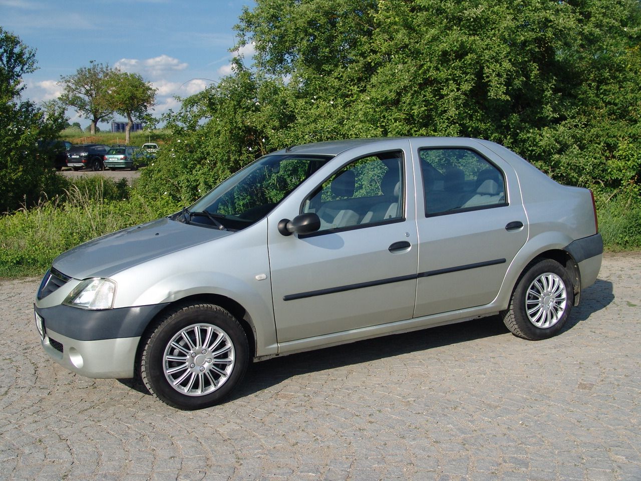 Dacia Logan, 1.6 MPi 64KW - fotka 3