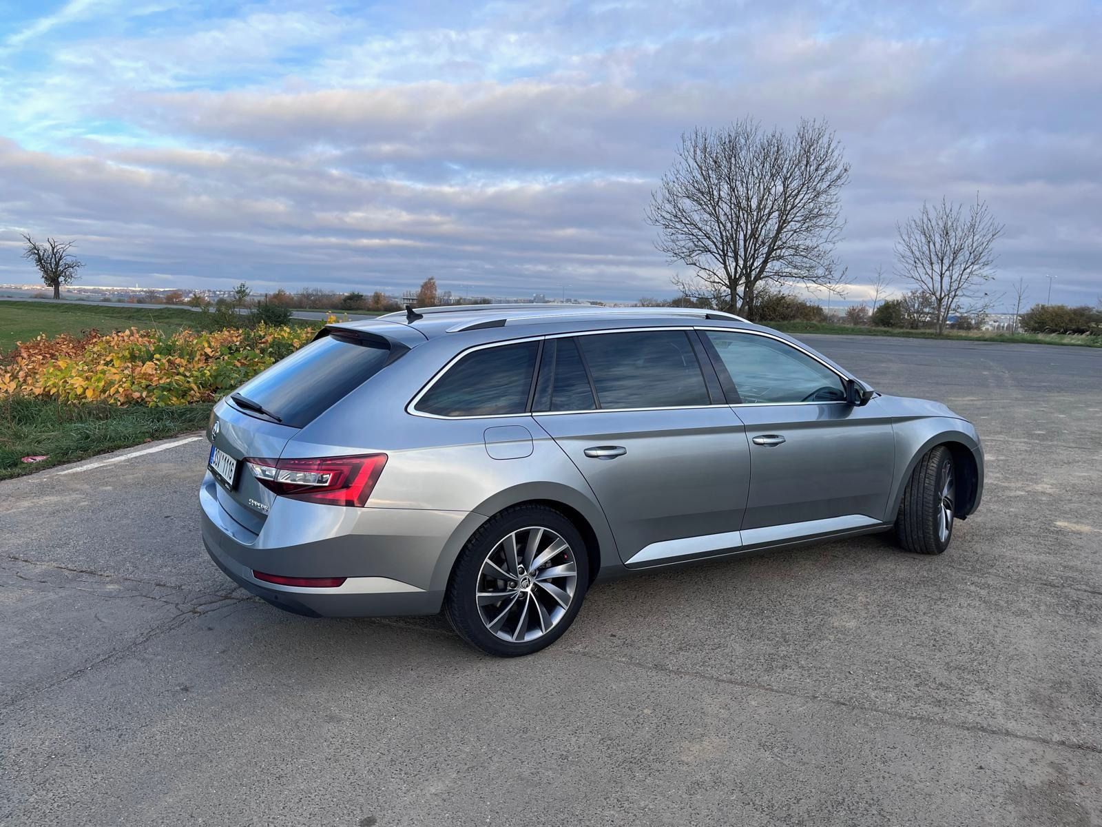 Škoda Superb, Superb 140kw, původ CZ - fotka 4