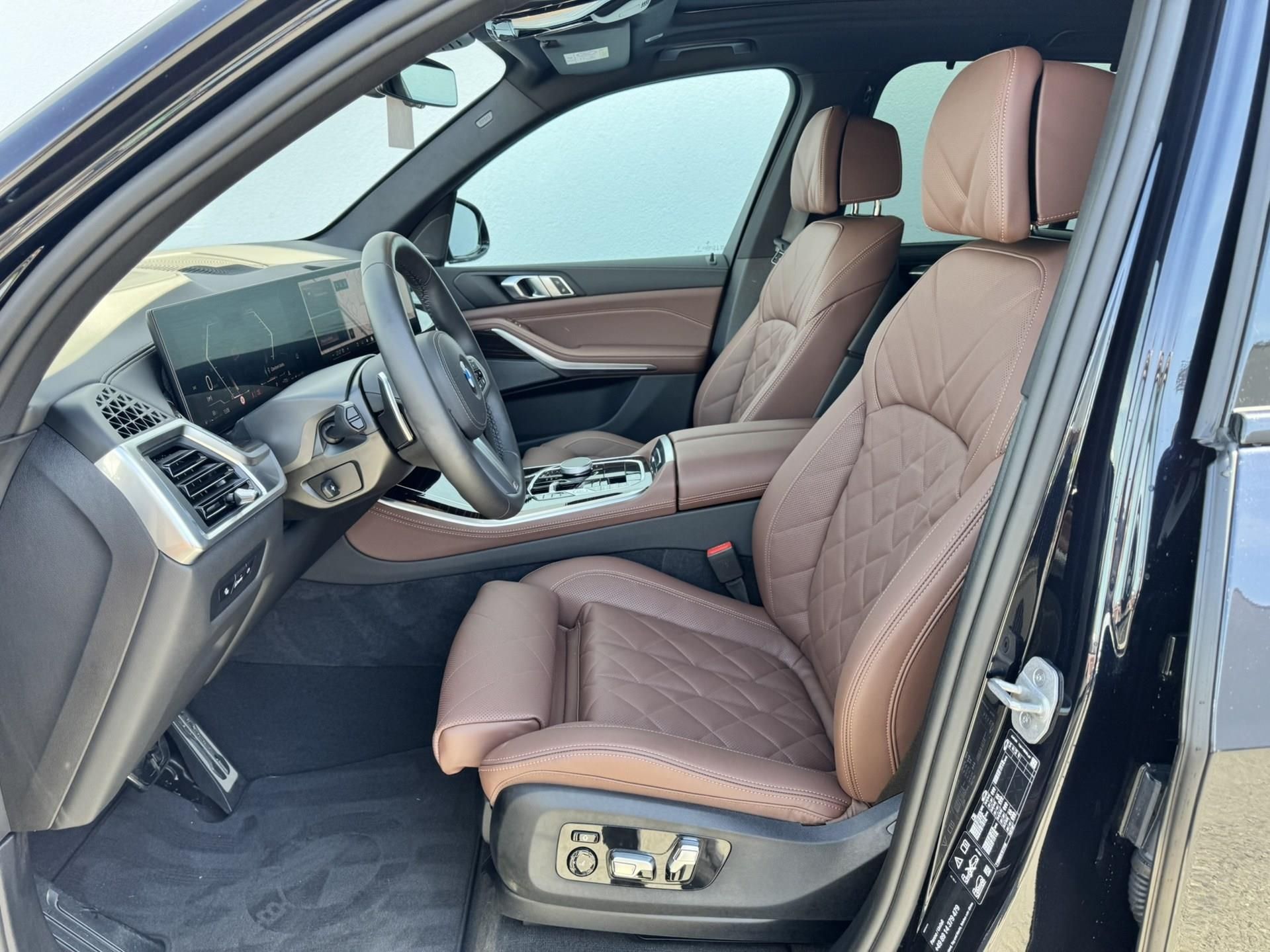 BMW X5, X5 xDrive40i Nezávislé Tažné - fotka 6