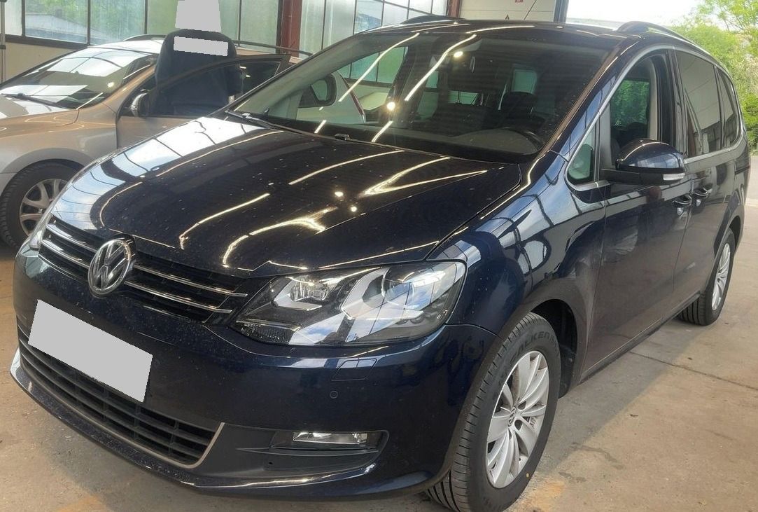 Volkswagen Sharan, 2.0TDi 130KW 7-MÍST BI-XENONY