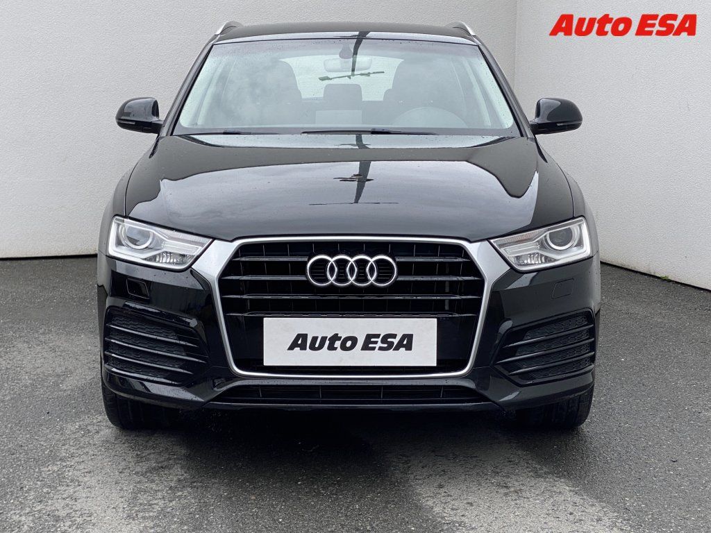 Audi Q3, 2.0 TFSi,S-line - fotka 2