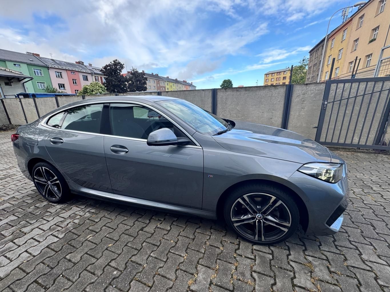 BMW Řada 2, 218i Gran Coupé M Sport - fotka 4