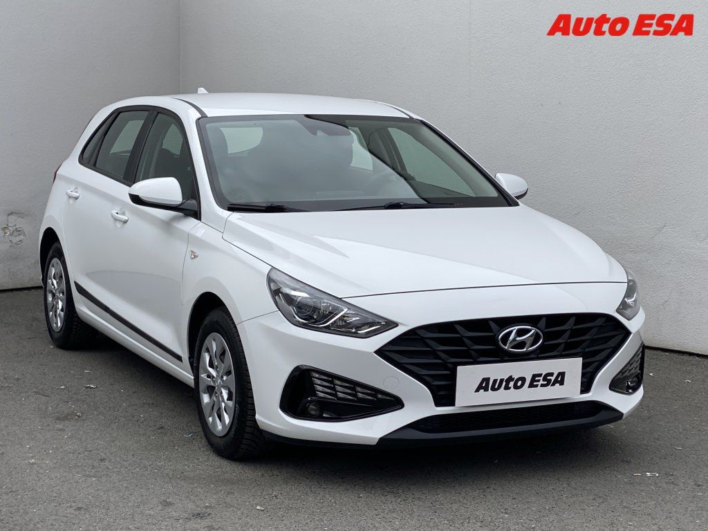 Hyundai i30, 1.5 DPi,1.maj,ČR,AC