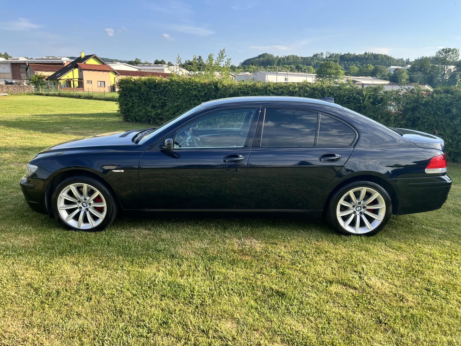 BMW Řada 7, 3.0 170KW,MAX VÝBAVA,T.Z - fotka 4