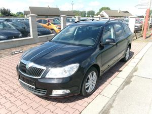 Škoda Octavia, 2,0TDI DSG NAVI AC BT VÝHŘEV