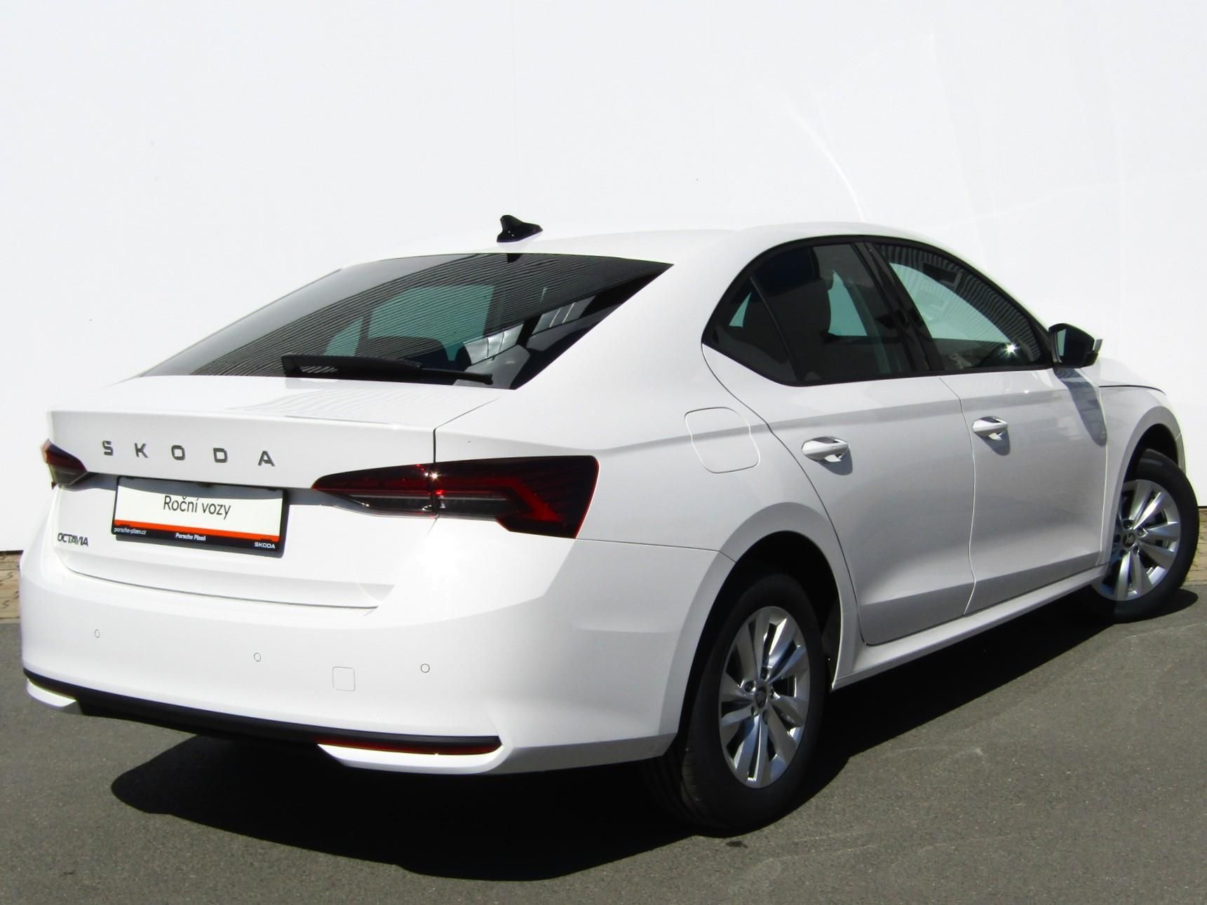 Škoda Octavia, Selection 2.0 TDI 85 kW - fotka 2
