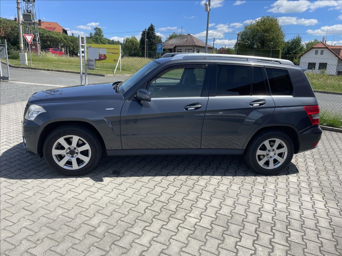 Mercedes-Benz GLK, 2,2 D AT 4x4 TZ DIGIKLIMA OK K - fotka 5