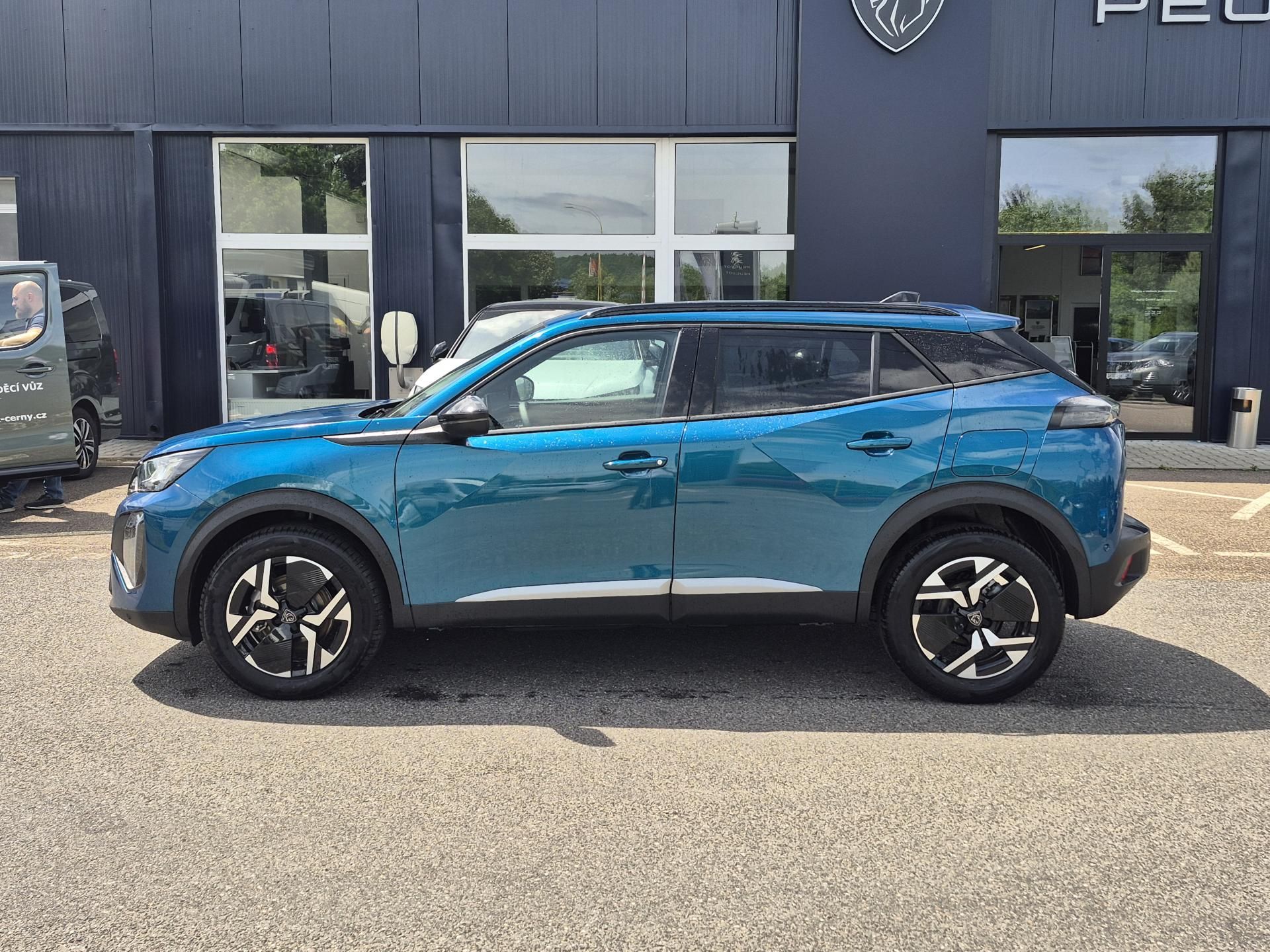 Peugeot 2008, ALLURE Hybrid 145 e-DCS6 - fotka 2