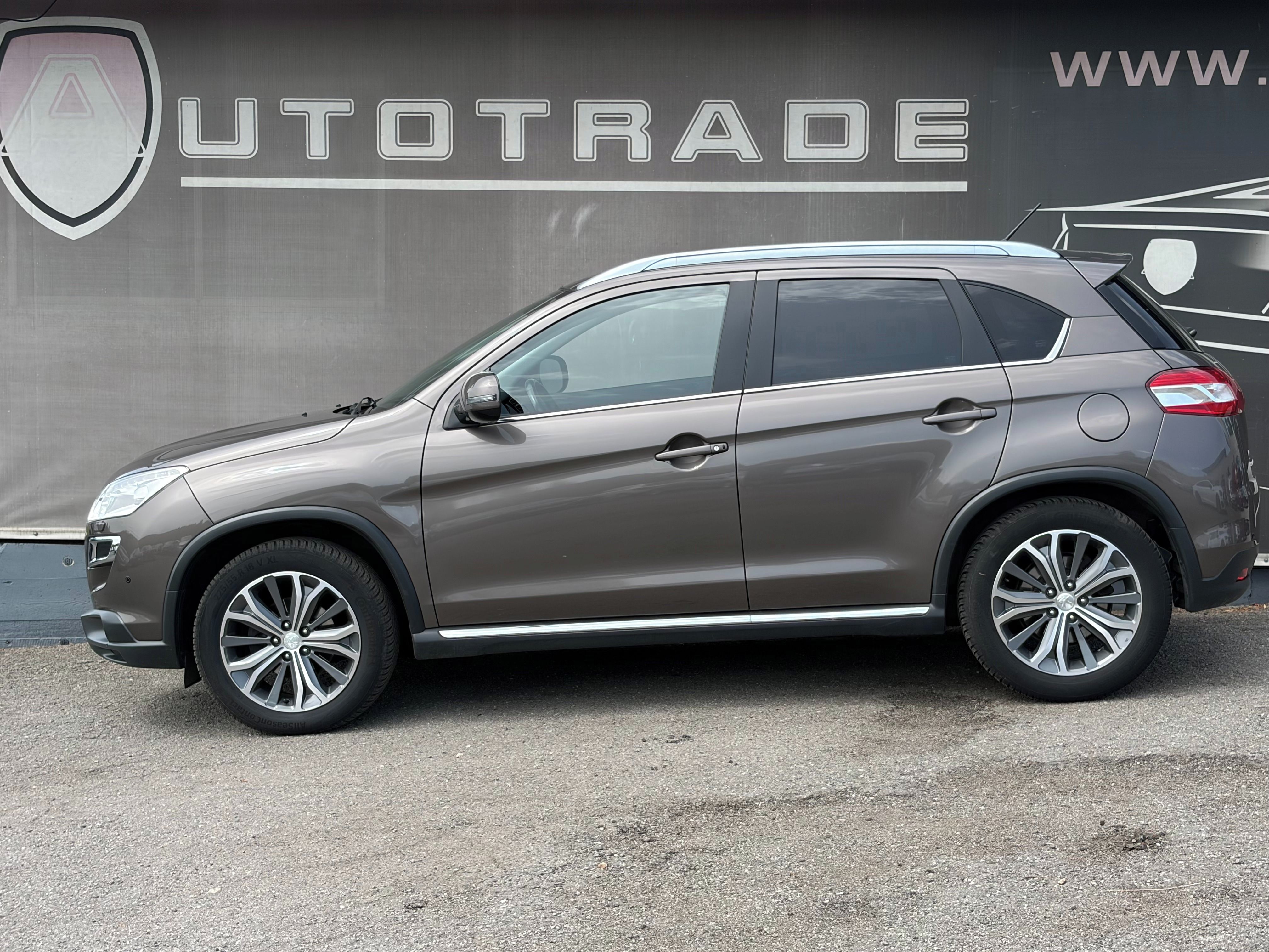 Peugeot 4008, 1.8HDi 110kW, 4x4, PANORAMA - fotka 2