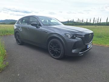 e-Skyactiv PHEV HOMURA