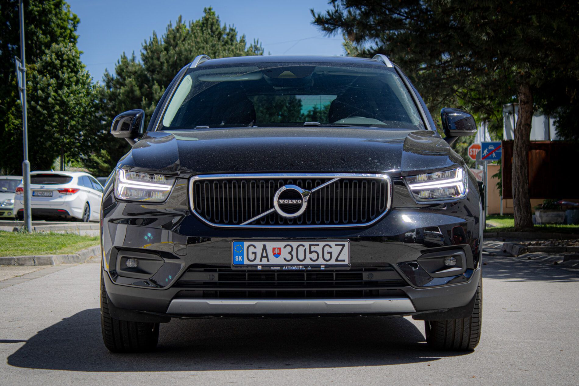 Volvo XC40 - fotka 2