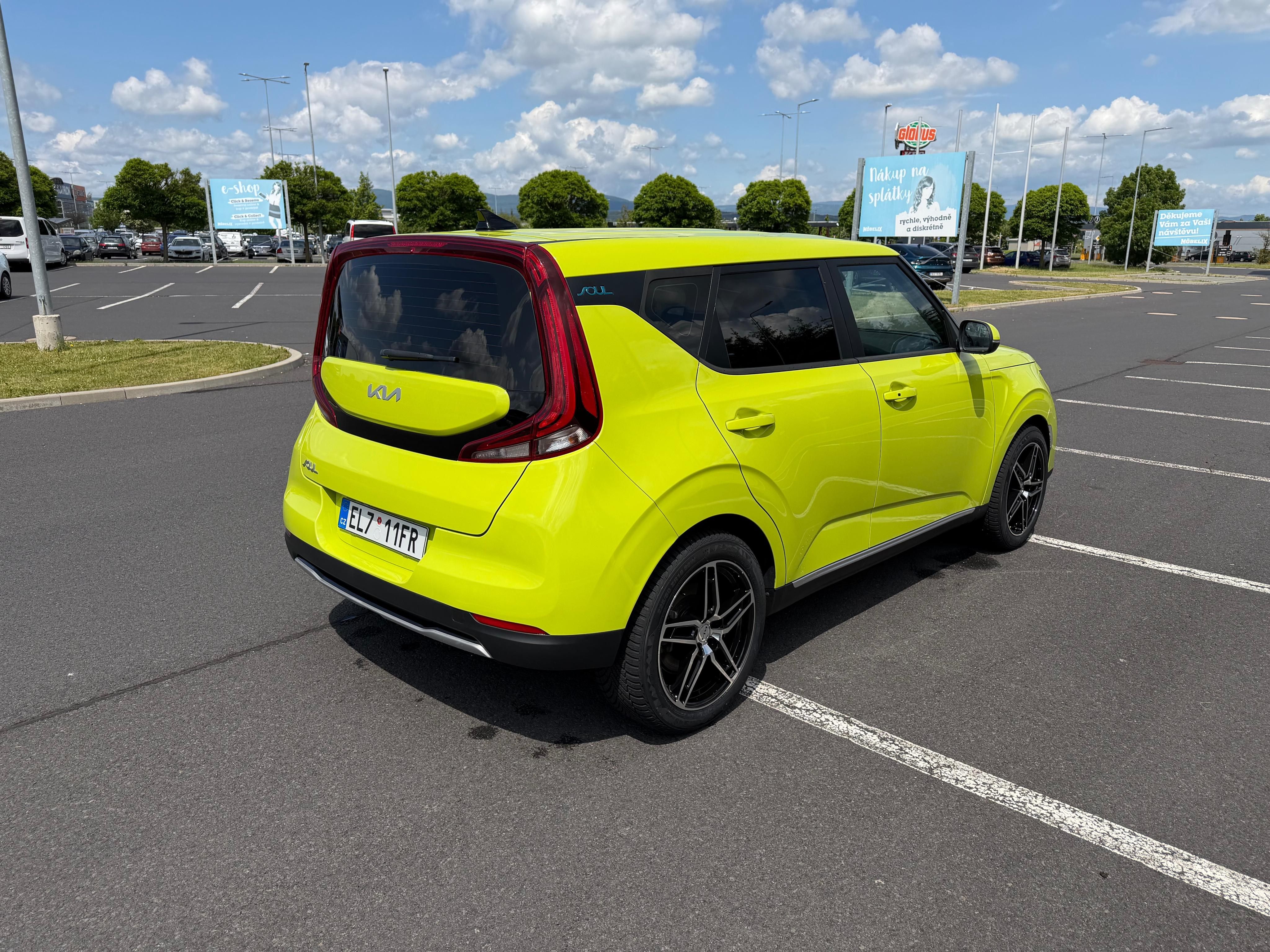 Kia e-Soul, Záruka 09/2028 DPH ACC 95%SoH - fotka 4