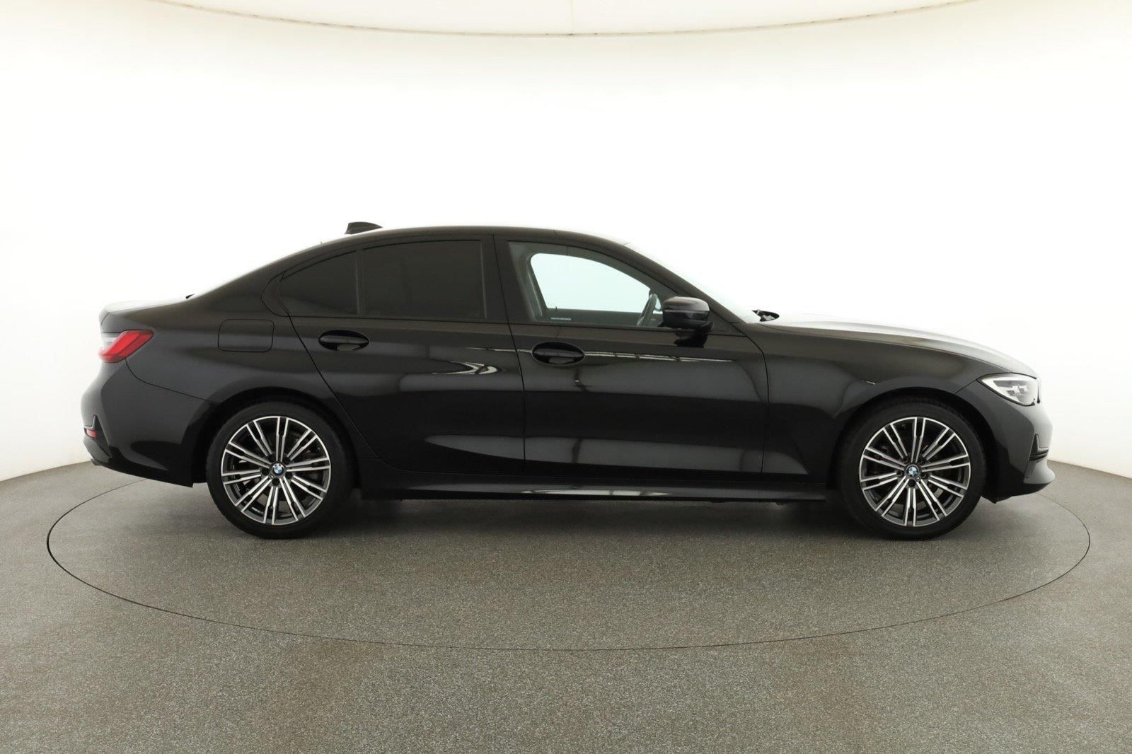 BMW Řada 3, 318 d, Serv.kniha - fotka 6