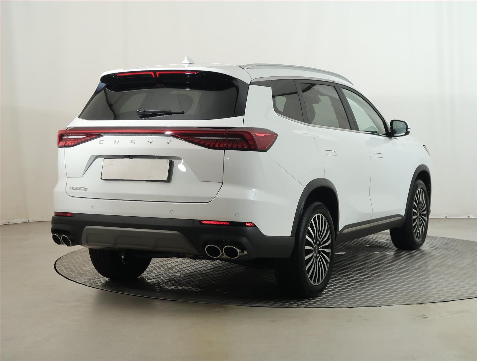 Chery Tiggo 8, 1.6 TGDI, UNIQUE, Ad. tempomat - fotka 5