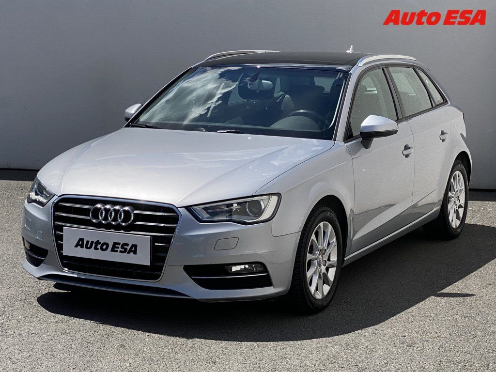 Audi A3, 2.0 TDi sportback,Attraction - fotka 3