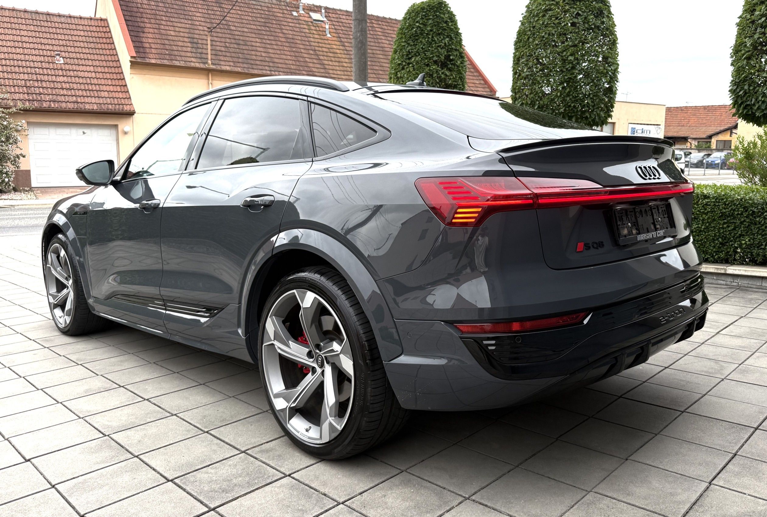 Audi SQ8, 370kw Sportback TOP STAV! - fotka 5