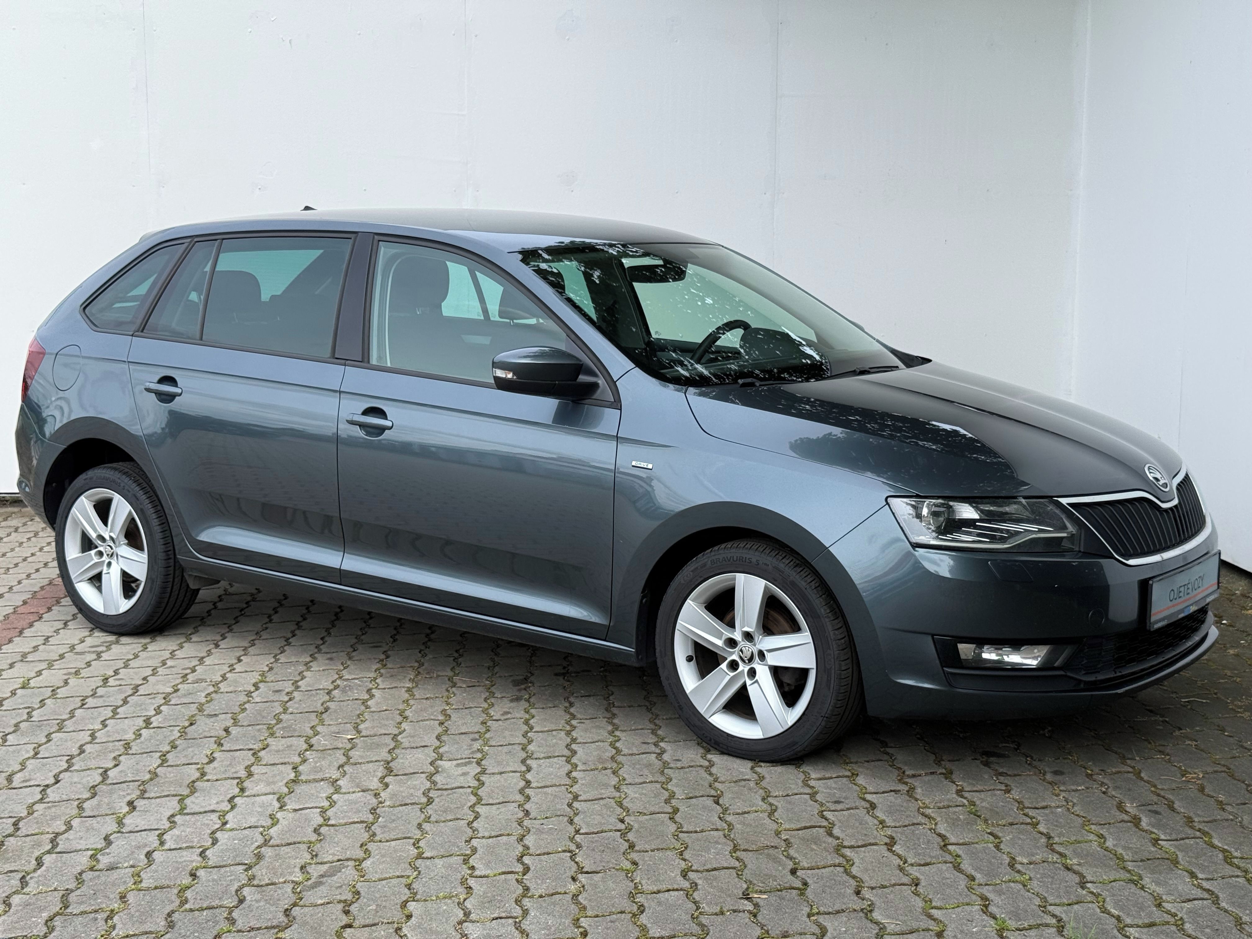 Škoda Rapid, 1,4 TDI / 66 kW Ambition - fotka 3