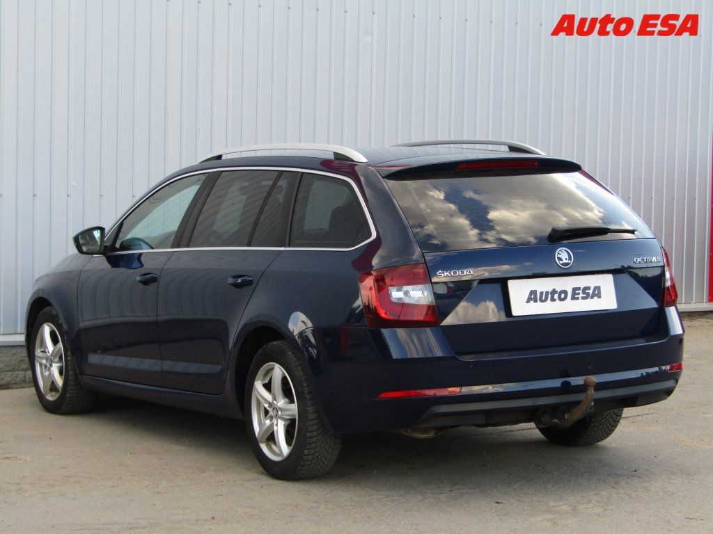 Škoda Octavia, 1.4,LED,autoAC - fotka 6
