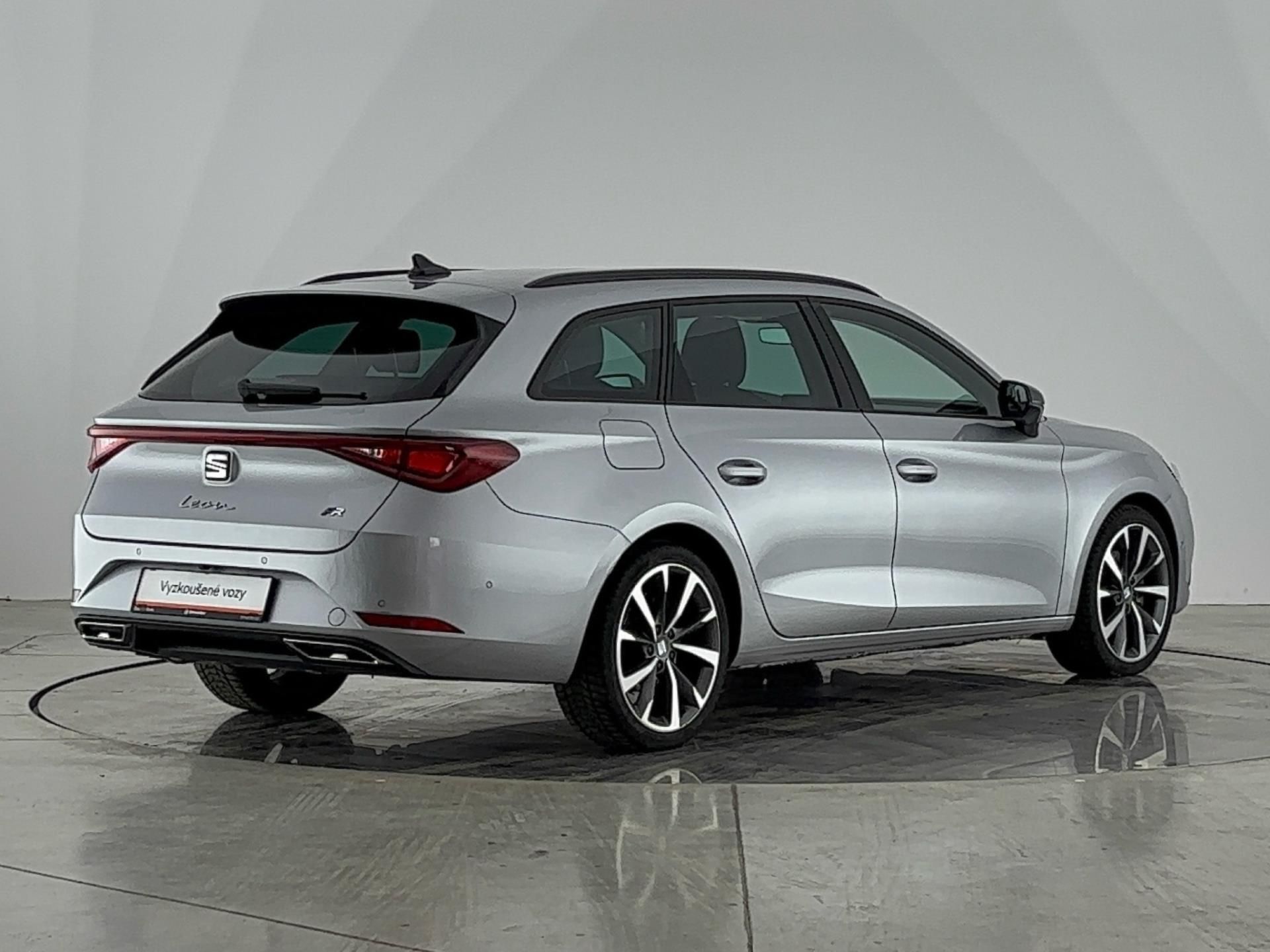 Seat Leon, 2.0 TDI / 110 kW FR DSG - fotka 2