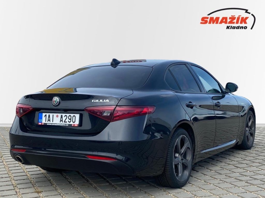 Alfa Romeo Giulia, SUPER 22 DIESEL118kW - fotka 5