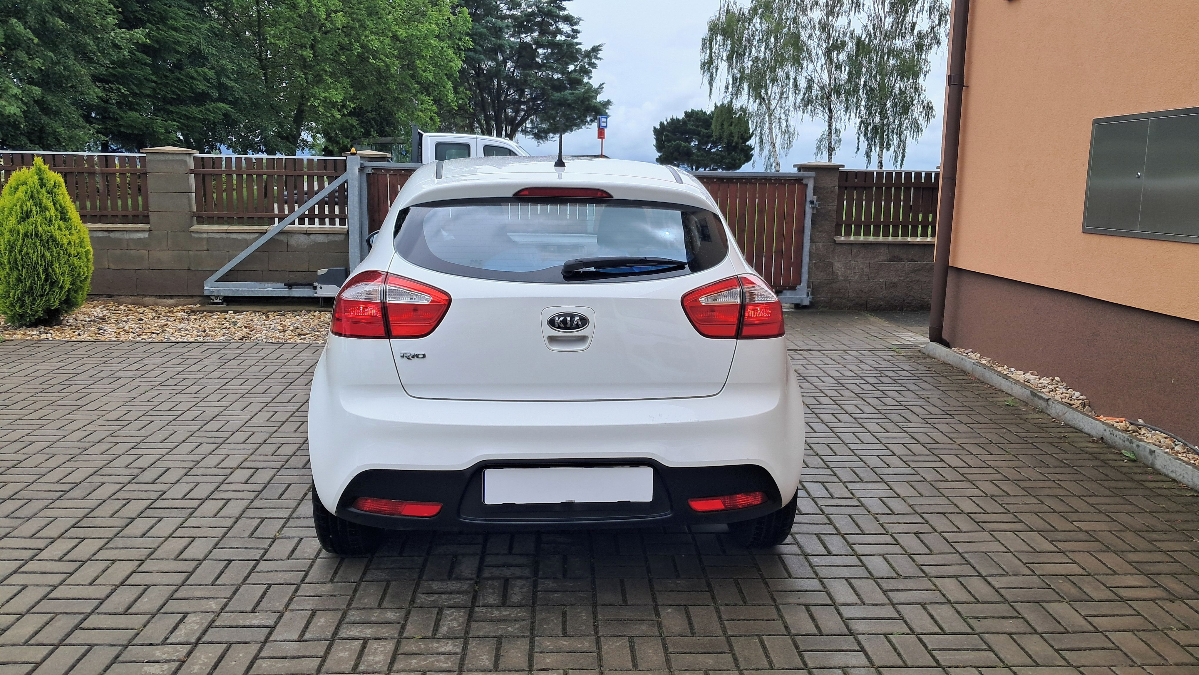 Kia Rio, 1.4i / 1.MAJITEL ČR/  91 000KM - fotka 6