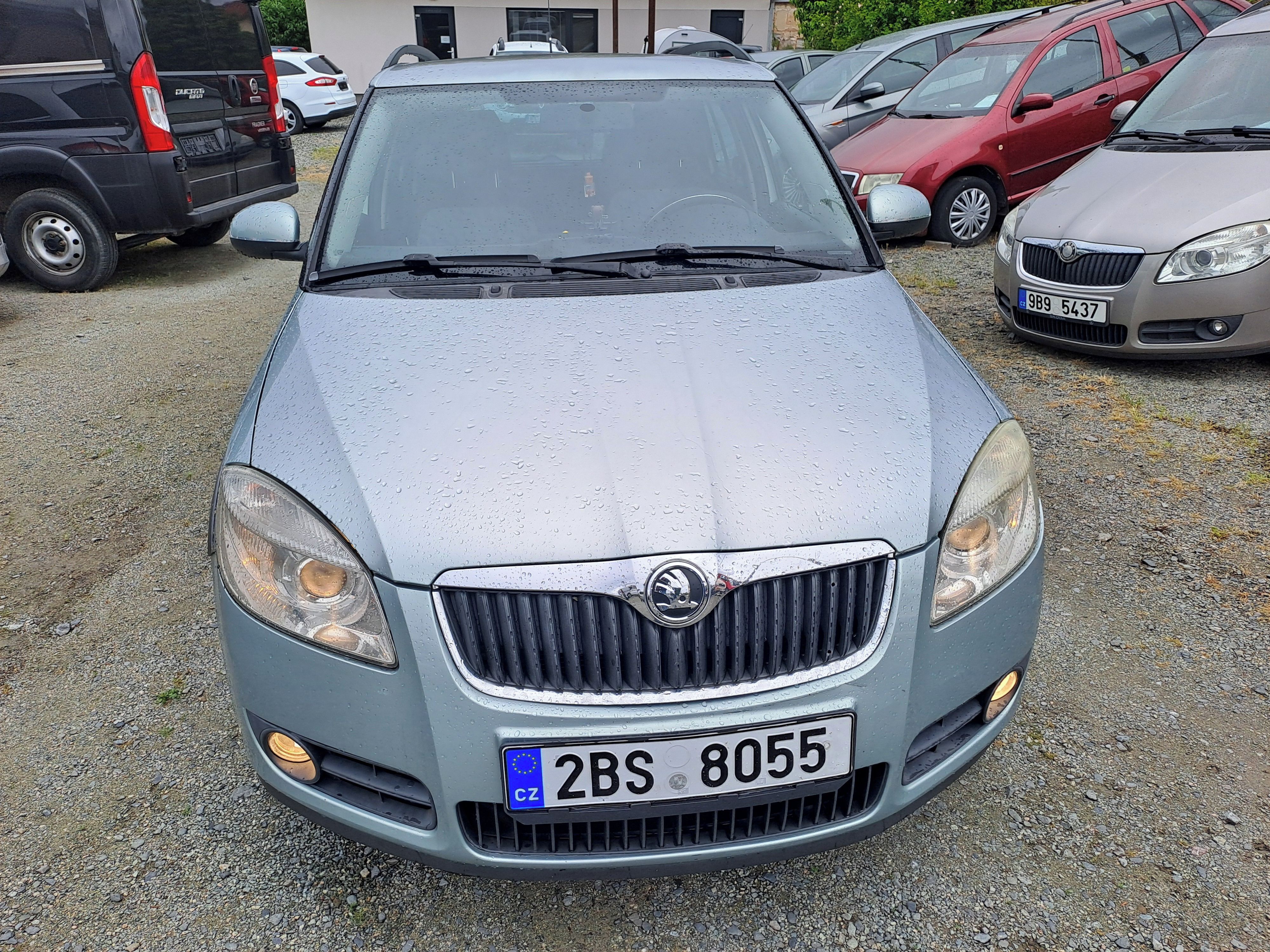 Škoda Fabia, 1,4TDI,VÝBAVA,LETNÍ+ZIMNÍ KOLA - fotka 6