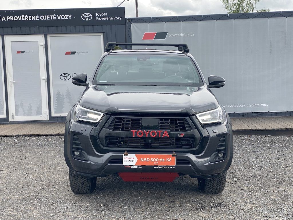 Toyota Hilux, 2.8D, ČR-1m, GR Sport, 4x4 - fotka 3