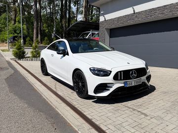 Mercedes E400d coupe 4M