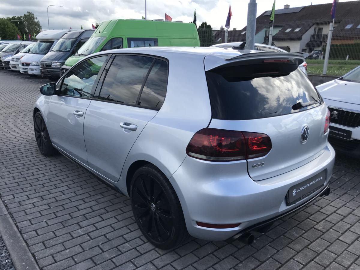 Volkswagen Golf, 1,2 GTI - fotka 4