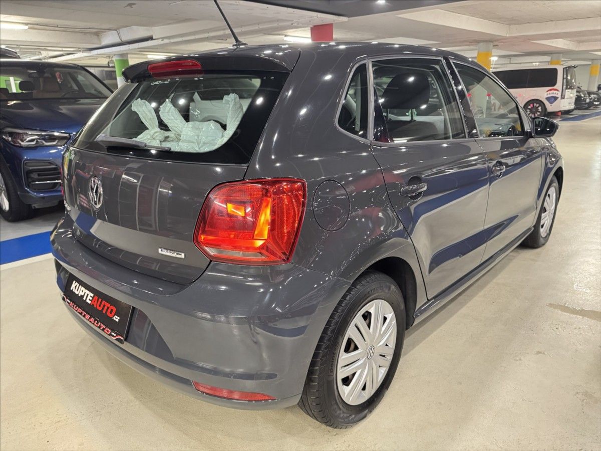 Volkswagen Polo, 1,0 Mpi  Edition - fotka 6