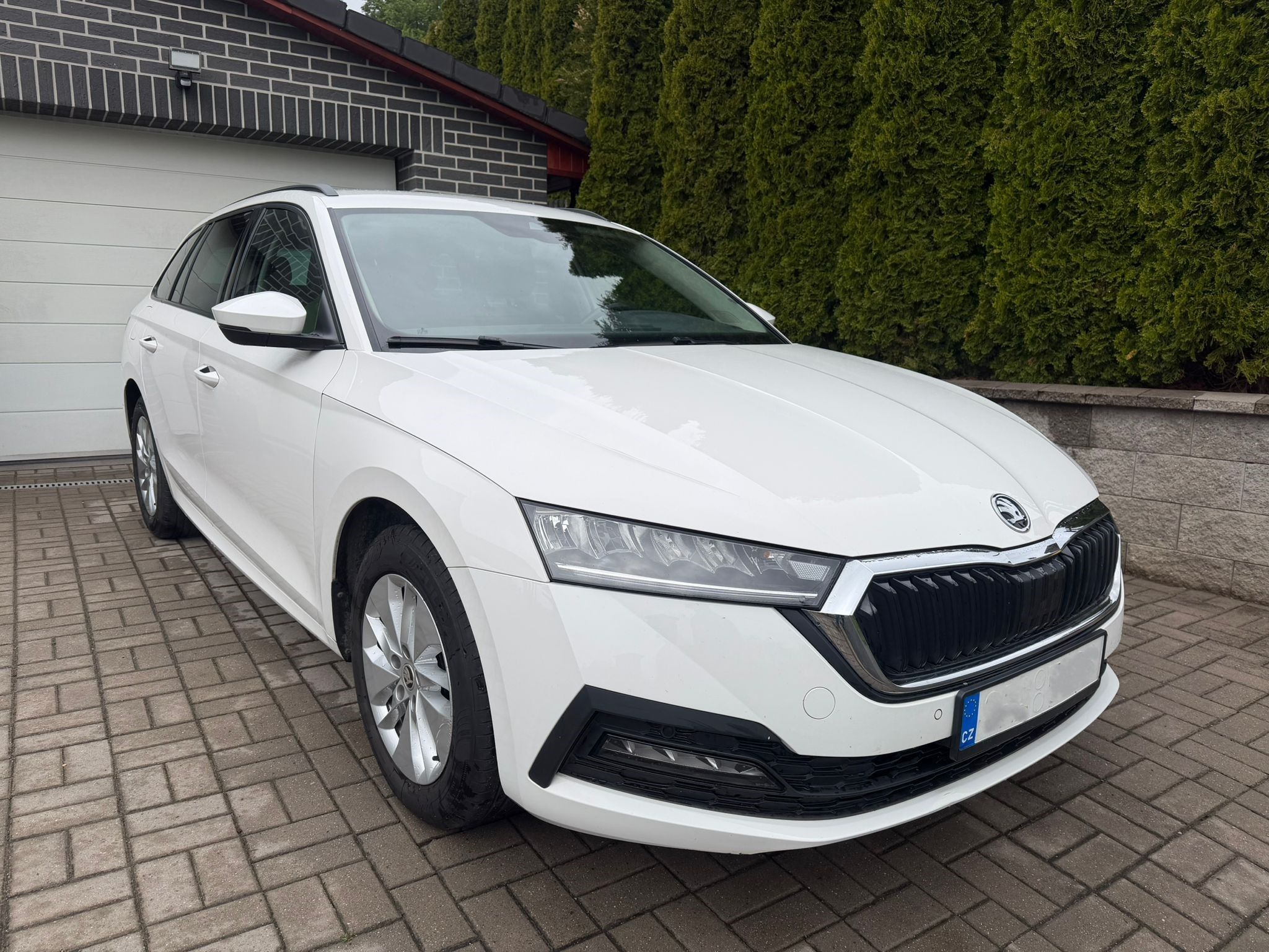 Škoda Octavia, 2,0TDi,ambient+,CZ,M6,1maj,DPH