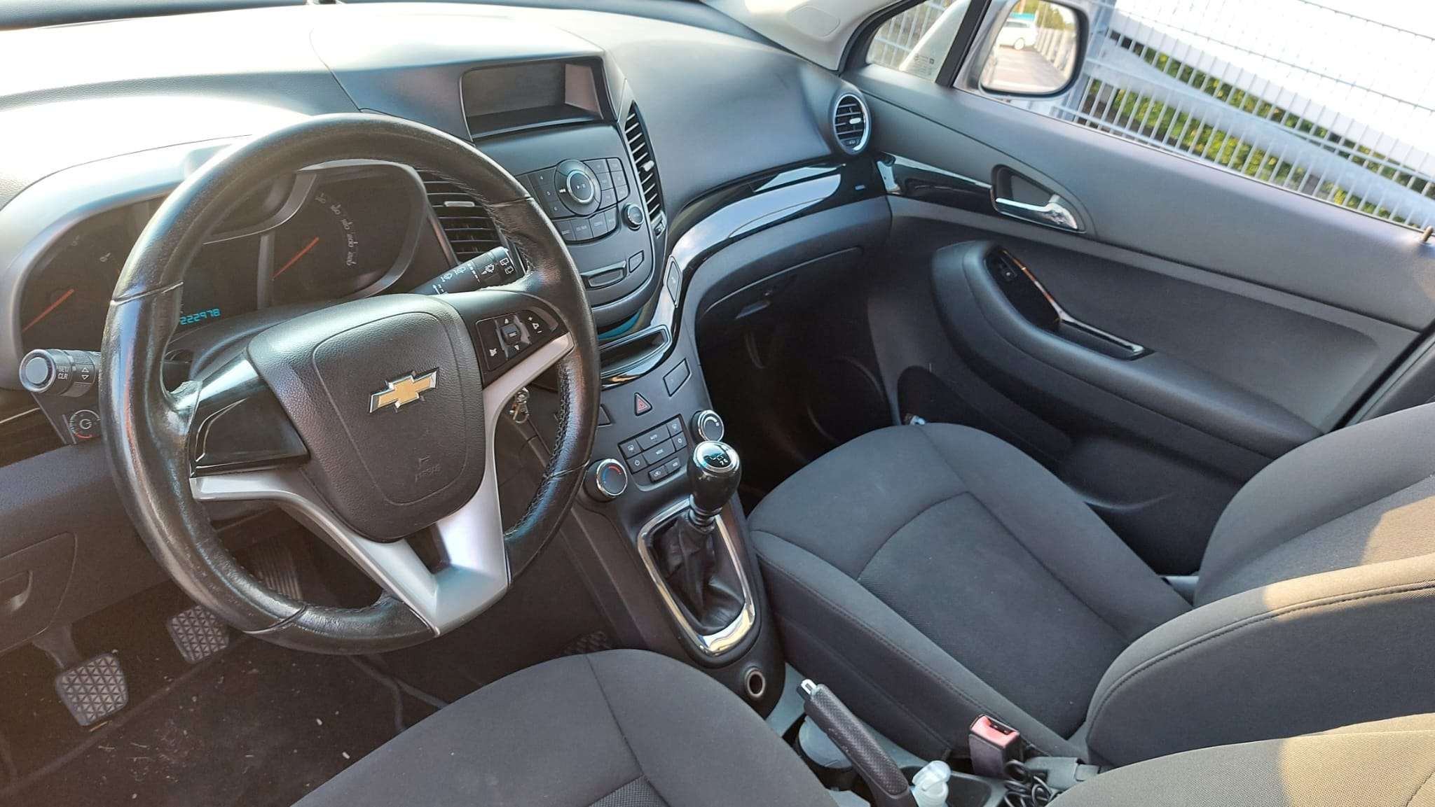 Chevrolet Orlando, 1.8 i + LPG a tažné zař. - fotka 3