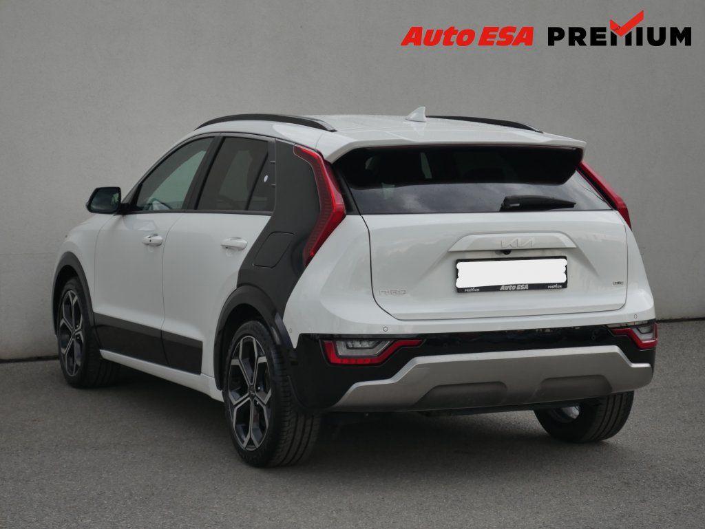 Kia Niro, 1.6 GDi,ČR,AT,LED,kamera - fotka 6