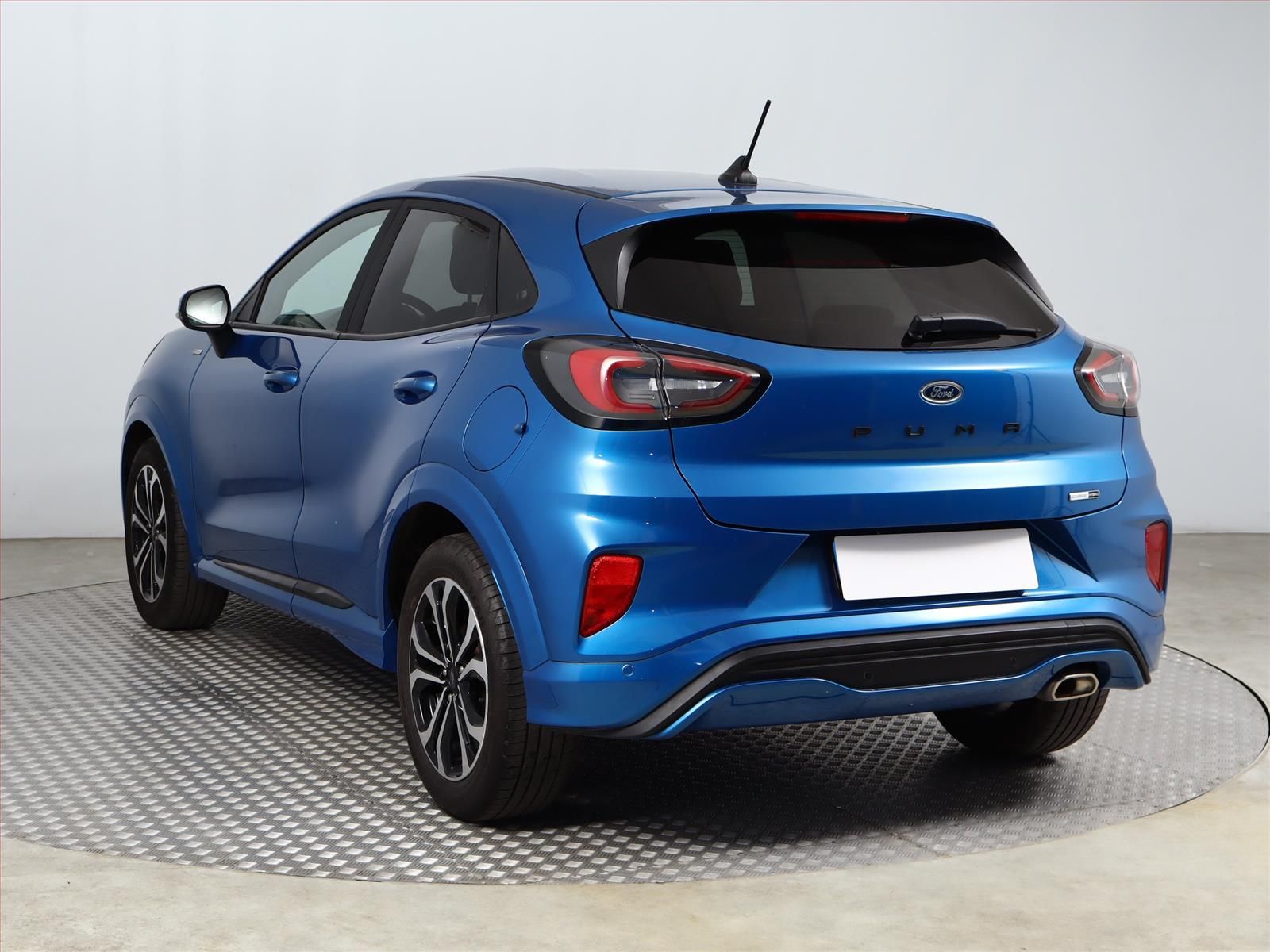Ford Puma, 1.0 EcoBoost mHEV, ST-Line, ČR - fotka 4