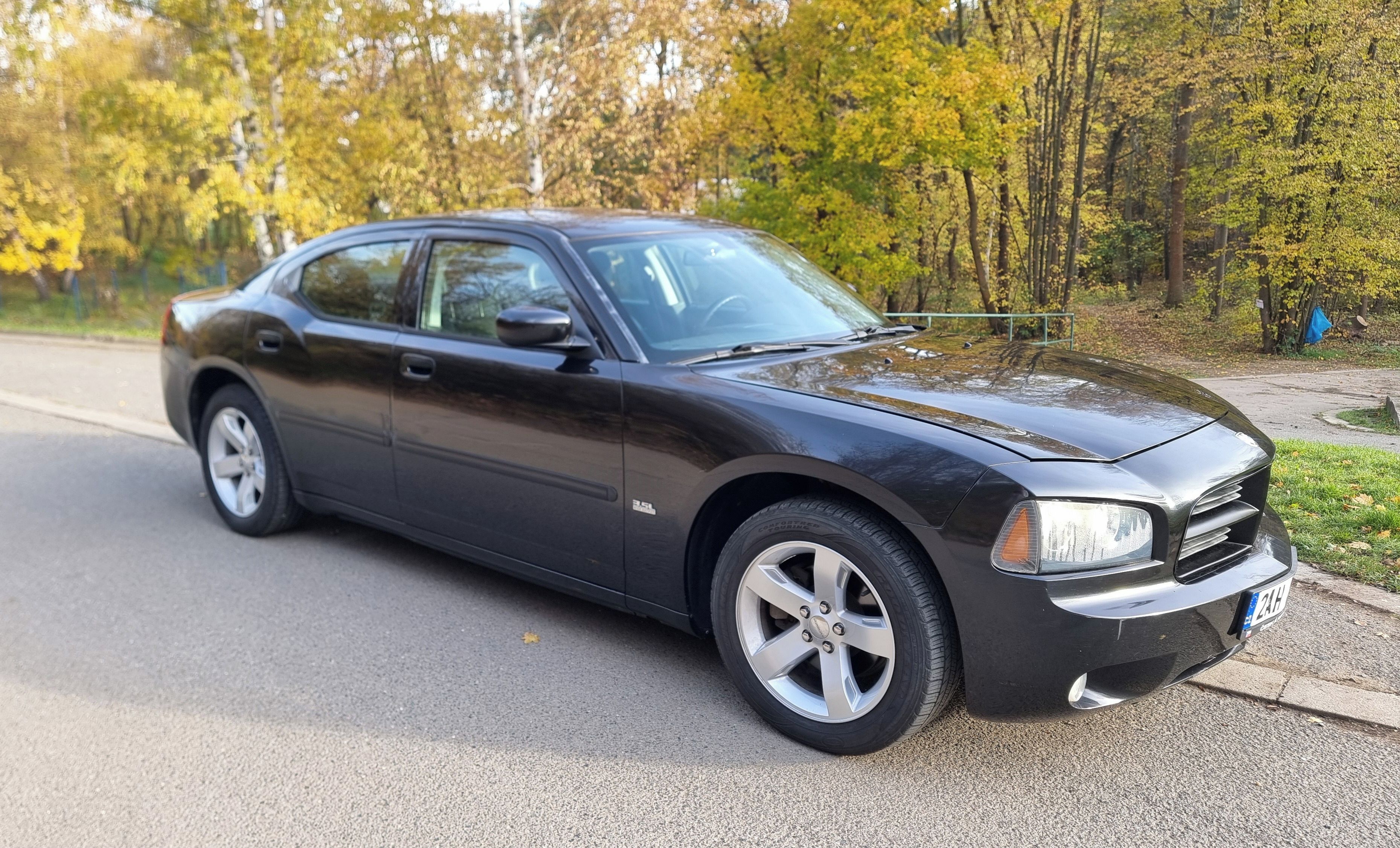 Dodge Charger, V6 183kW 45 tis.km. automat. - fotka 3