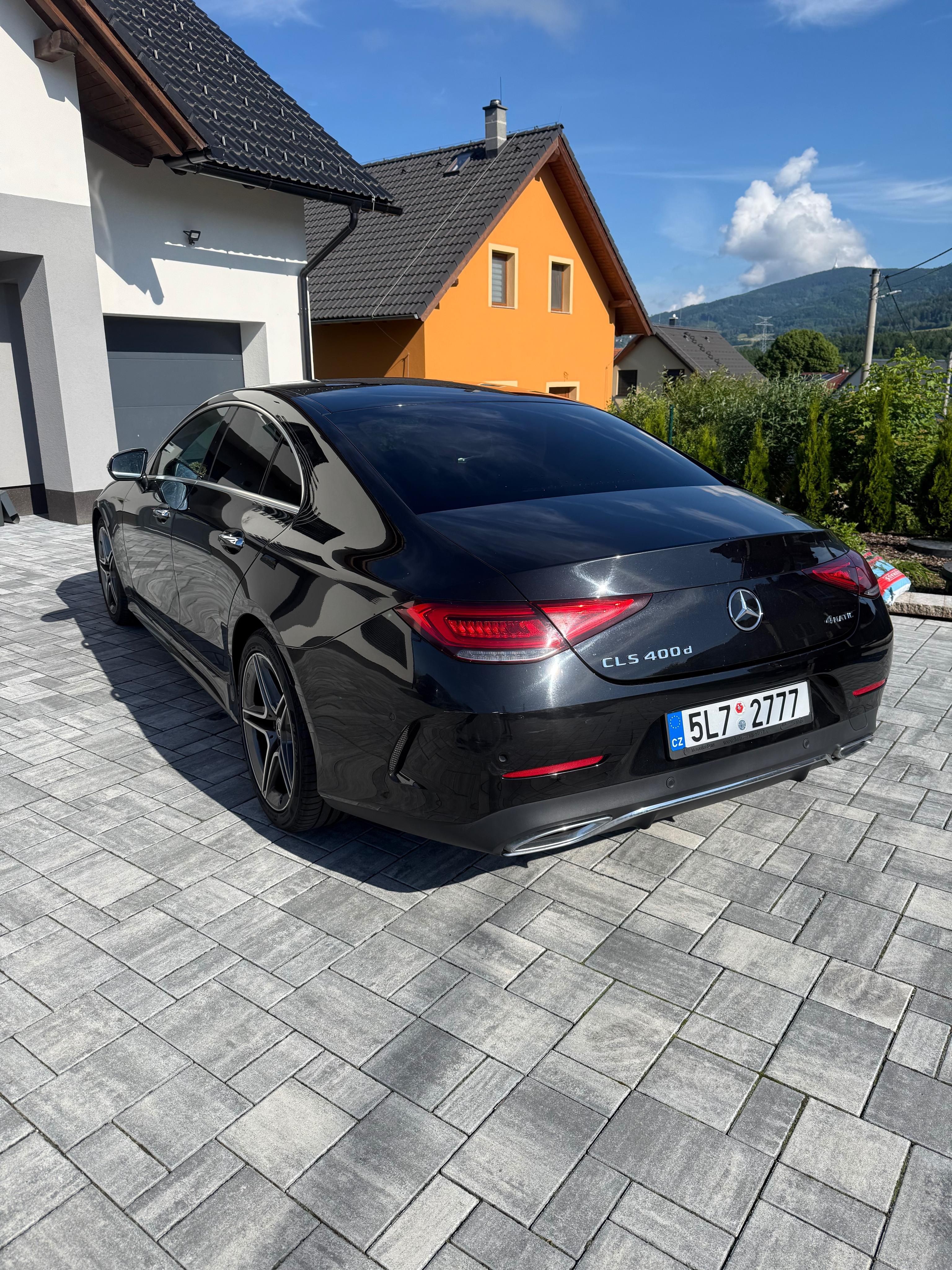 Mercedes-Benz CLS, Mercedes-Benz CLS 400d 4Matic - fotka 4