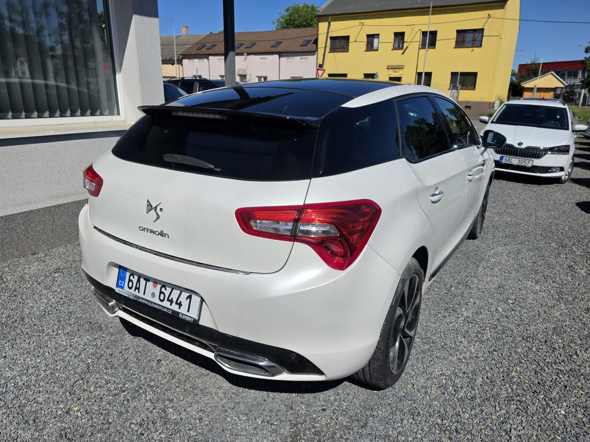 Citroën DS5, 2 0 HDI Panorama Automat - fotka 4