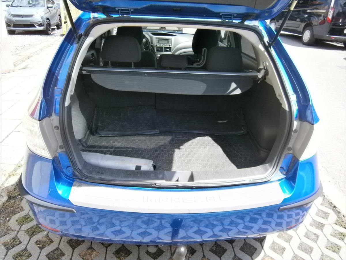Subaru Impreza, 2,0 R 110 KW - fotka 6