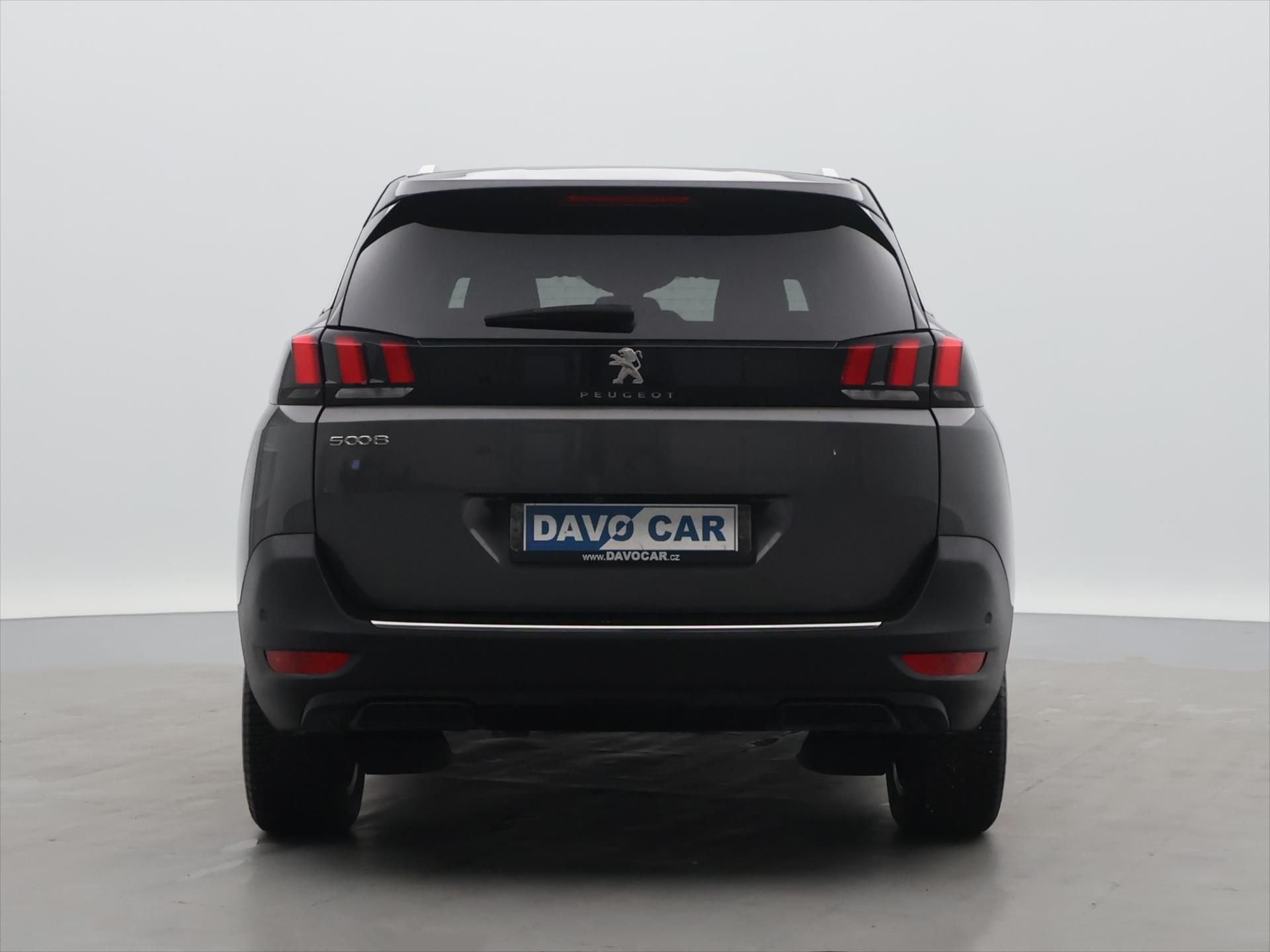 Peugeot 5008, 1,5 HDi 96 kW Allure Aut. 7 Mí - fotka 6