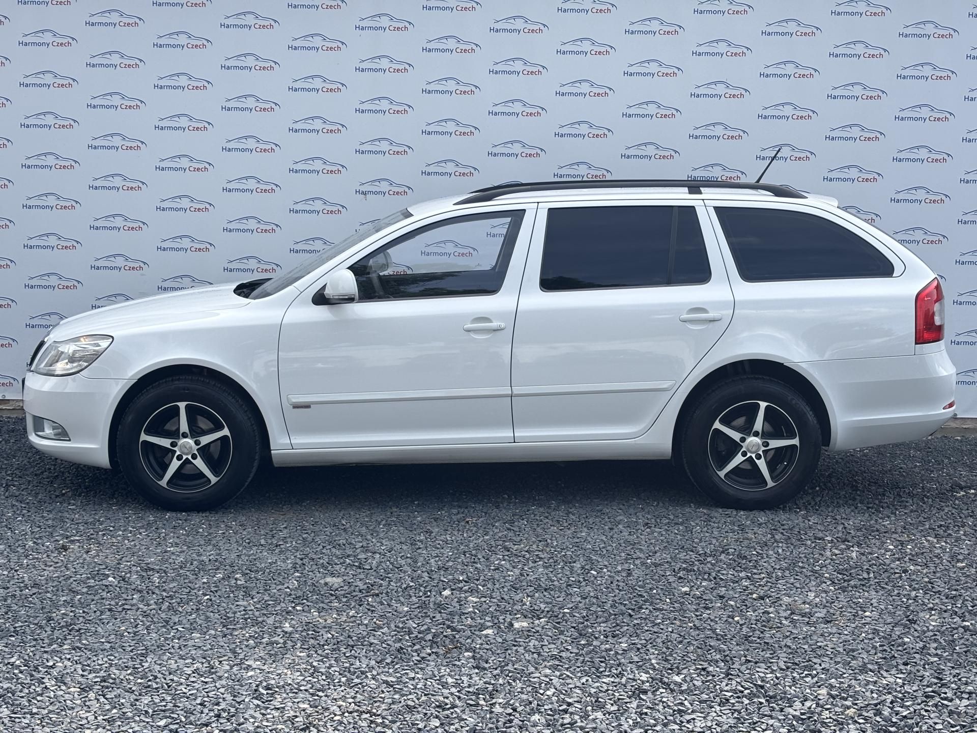 Škoda Octavia, 1.6 TDI, 77kW, ČR - fotka 5