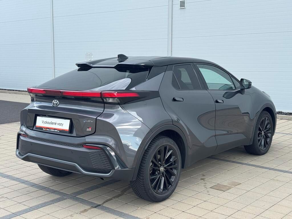 Toyota C-HR, GR Sport 2.0 E-CVT 112 kW - fotka 5