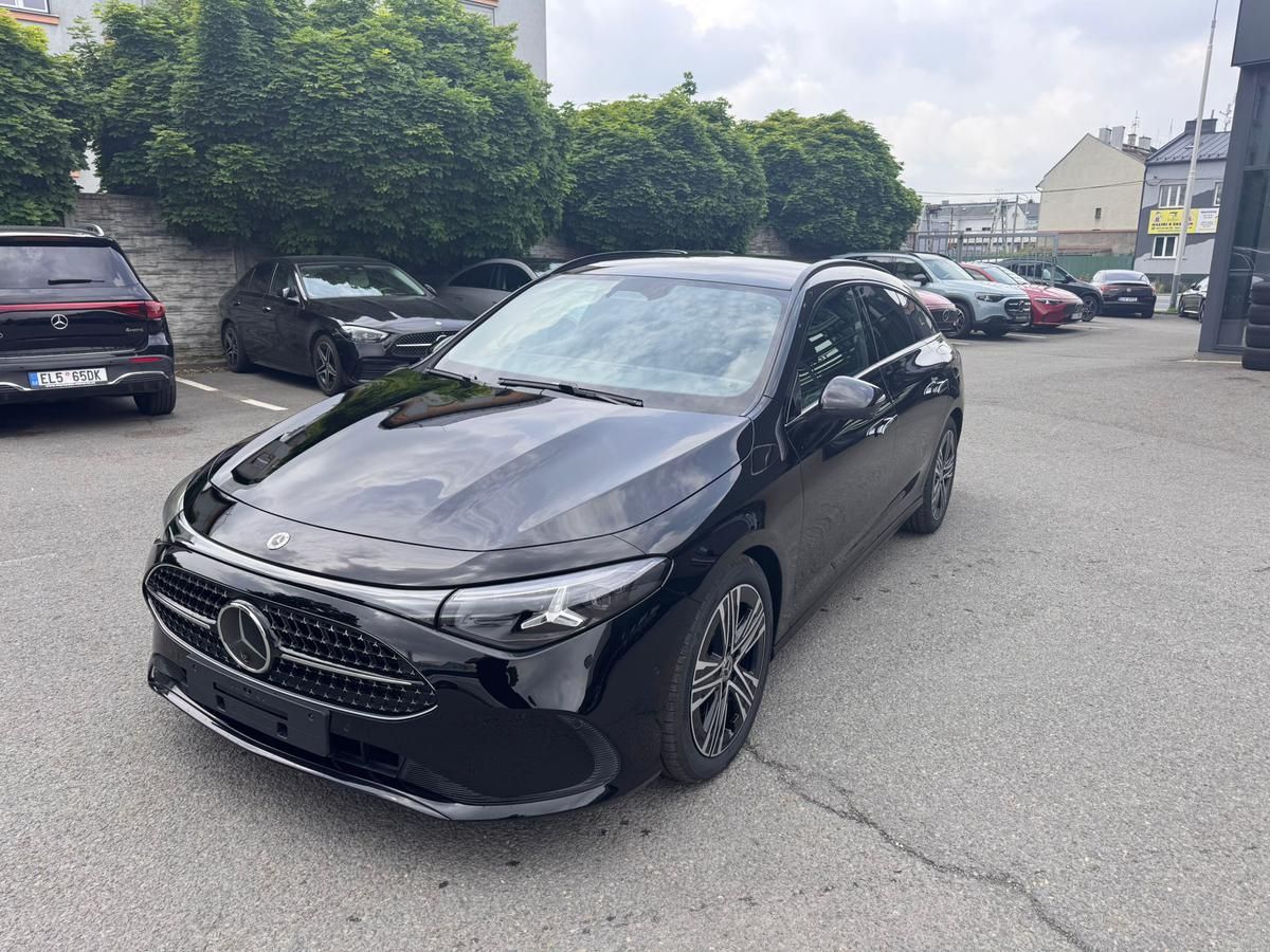 Mercedes-Benz CLA, 200 Shooting Brake - fotka 3
