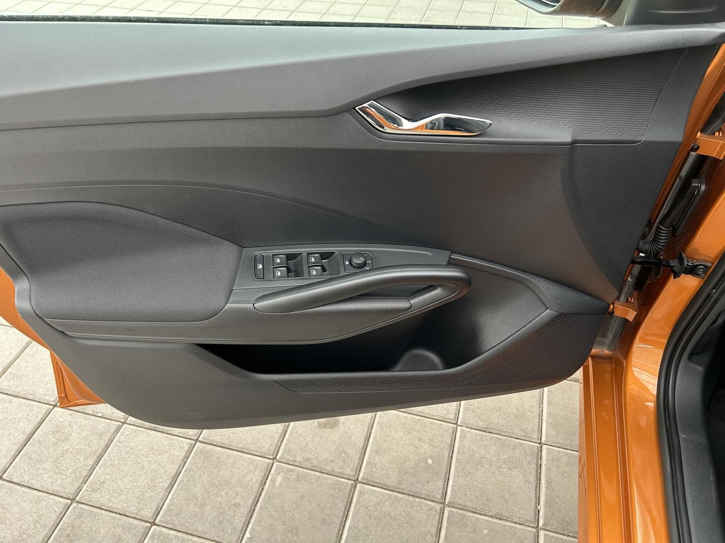 Škoda Fabia, 1.0MPI 59kW Selection - fotka 6