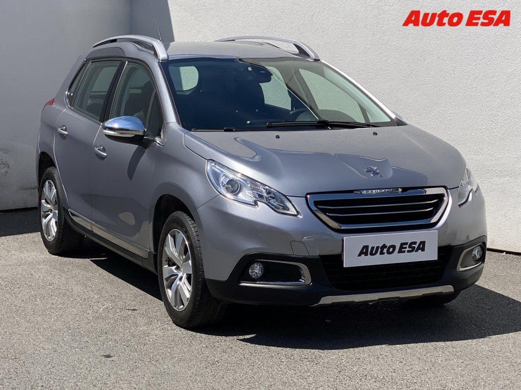 Peugeot 2008, 1.2PT,Allure,park. čidla