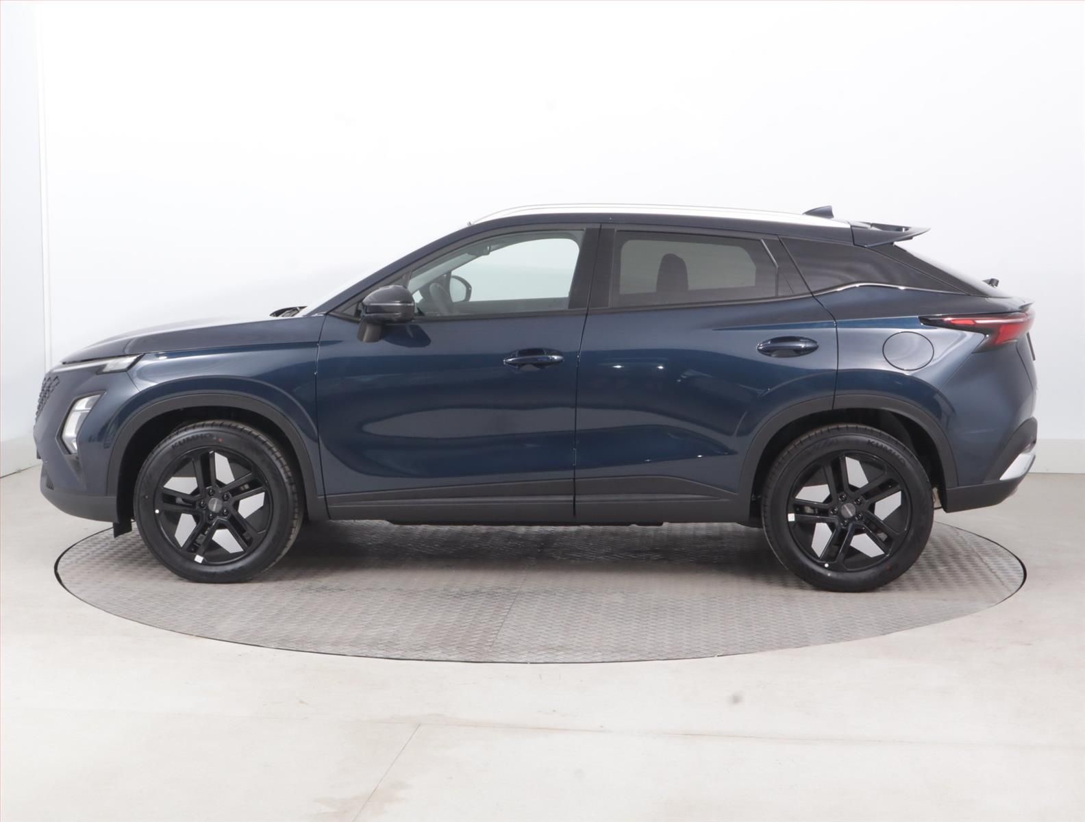 Omoda 5, 1.6 T, Premium, Ad. tempomat - fotka 3