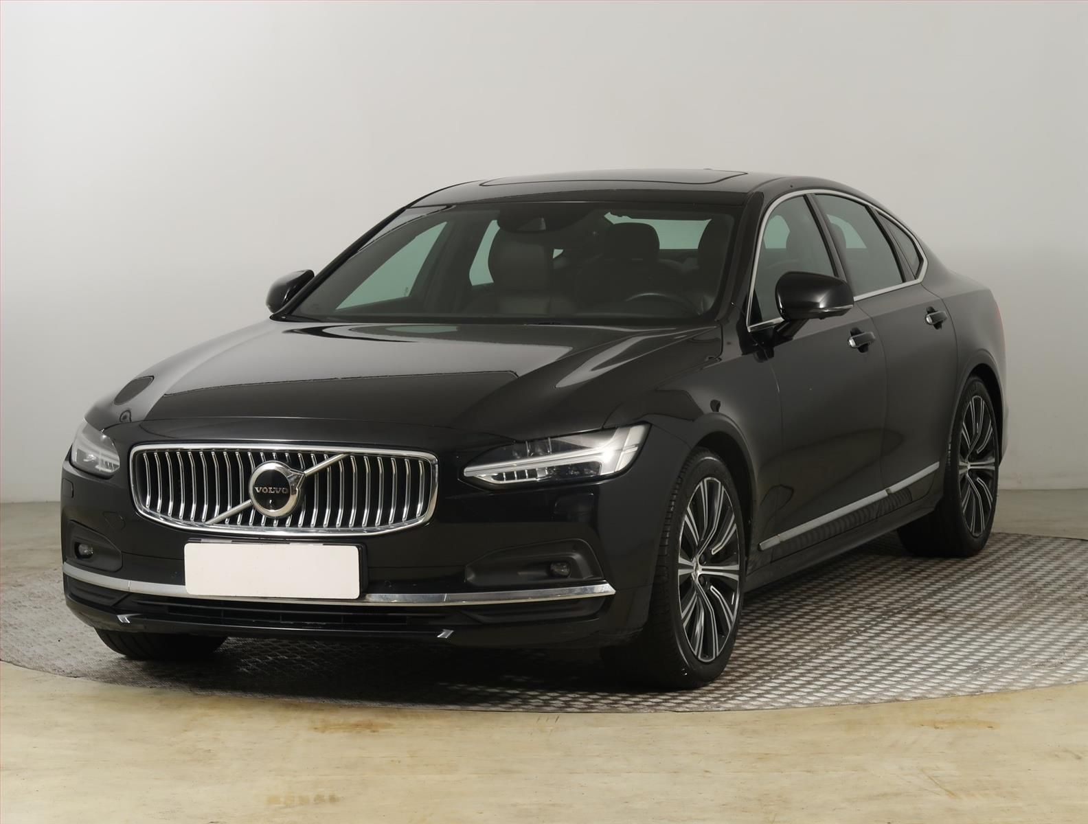 Volvo S90, D5 AWD, 4X4, Automat - fotka 2