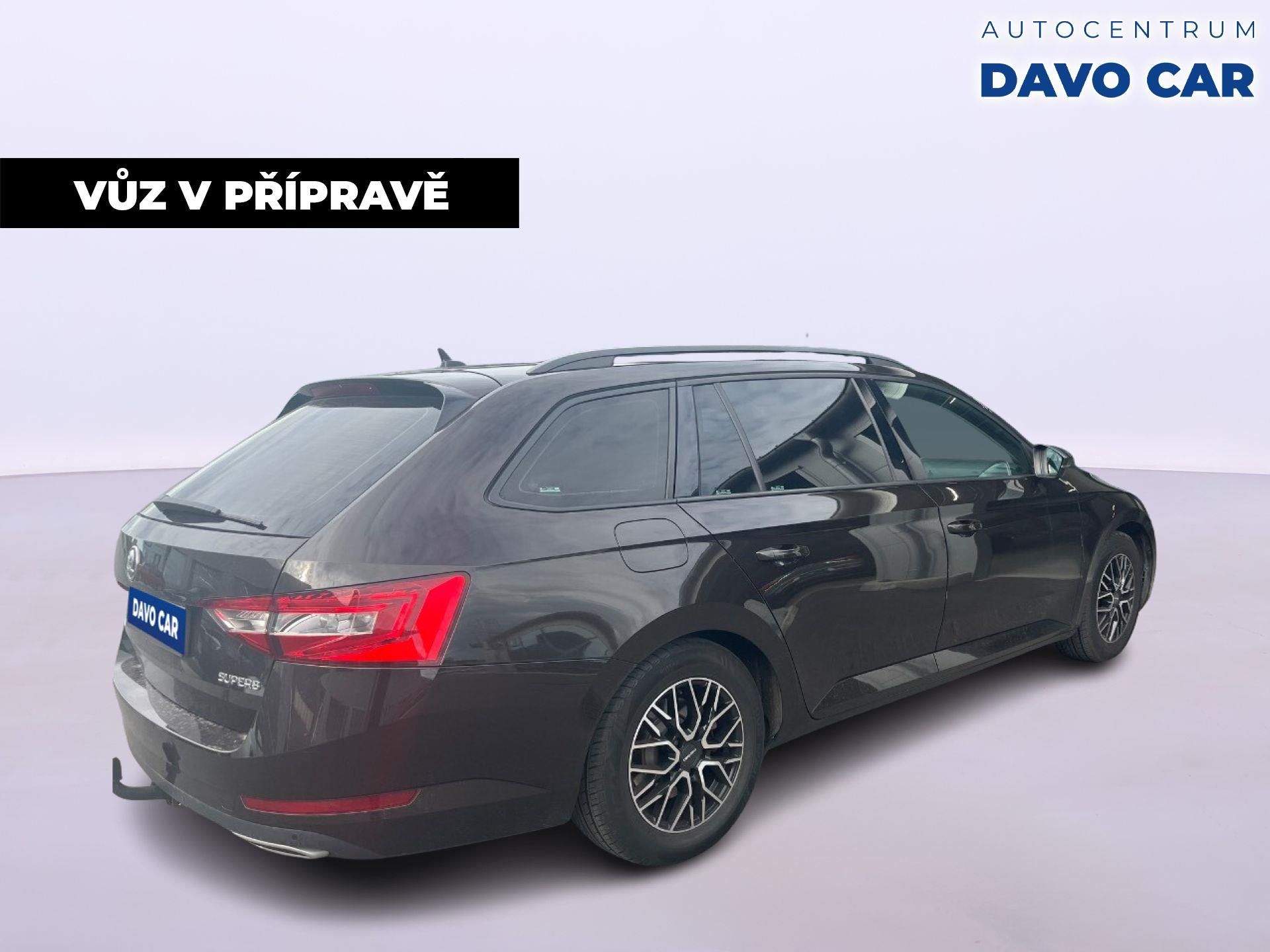 Škoda Superb, 1,6 TDI 88KW ACTIV - fotka 3